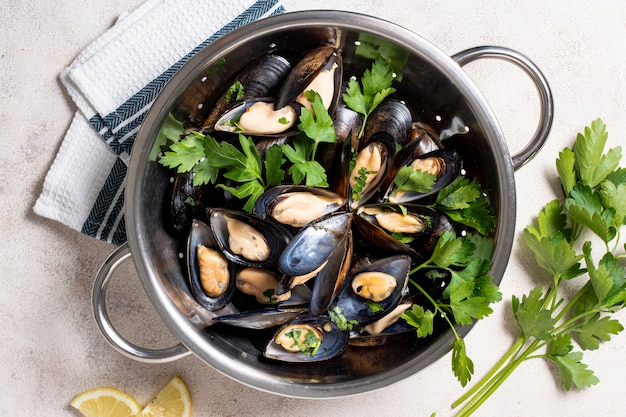 The Ultimate Guide to Cooking Perfect Mussels