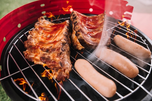 Charcoal Grill Ribs: The Ultimate Guide to Tender, Flavorful Ribs