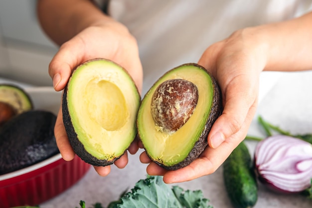 Delicious Avocado Recipes:  Easy Ways to Cook This Superfood