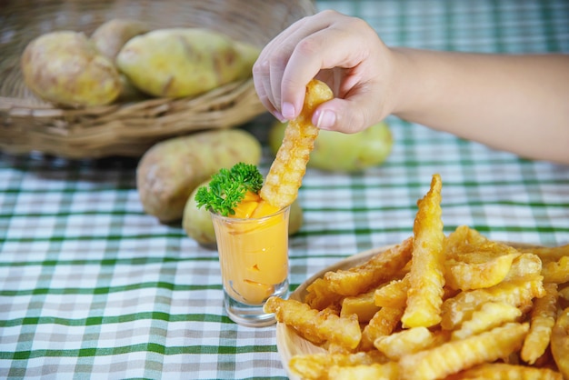 The Perfect Crispy Fries: How to Cook with Grease