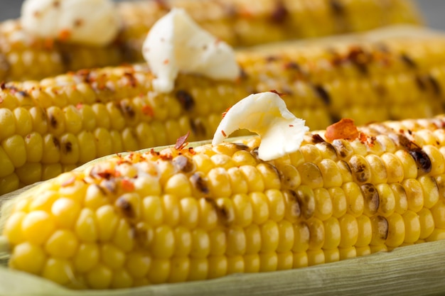 Corn on the Cob: The Ultimate Guide to Perfect Grilled, Boiled, and More