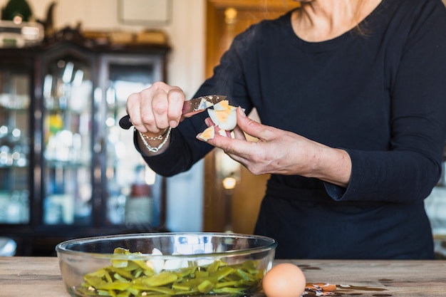 The Ultimate Guide to Making Perfect Caesar Salad