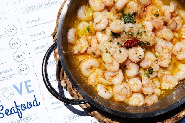 The <a href=https://www.tgkadee.com/Cooking-Tips/Shrimp-Cooking-Times-Perfect-Shrimp-Every-Time.html target=_blank class=infotextkey>perfect shrimp</a> for Your Alfredo: A Step-by-Step Guide