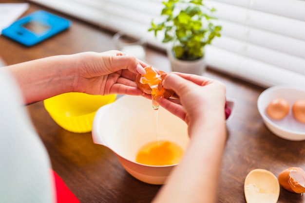 Perfect Soft-Boiled Egg: Timing Guide for the Ideal Yolk