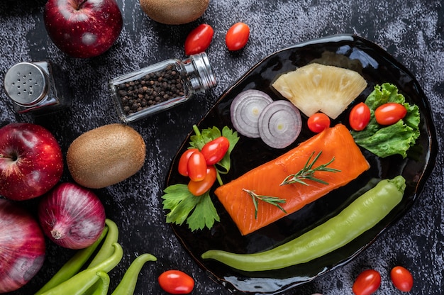 How Long to Cook Salmon on the Stovetop: Perfect Timing Guide