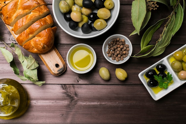 Can You Cook with Extra Virgin Olive Oil? (The Definitive Guide)