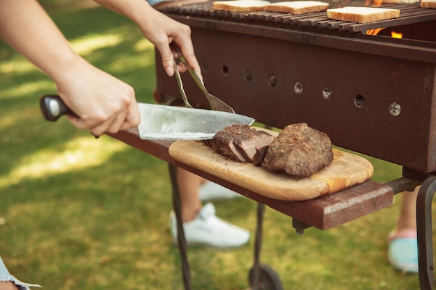 The Ultimate Guide to Oven-Roasted Brisket: Tender, Juicy, and Flavorful