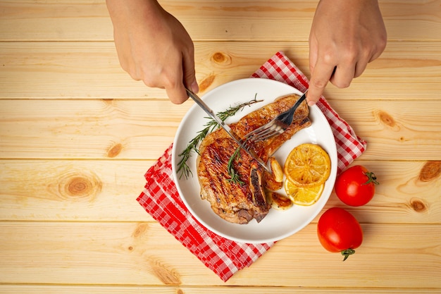 How Long to Cook Chicken in a Skillet: Perfect Juicy Results Every Time