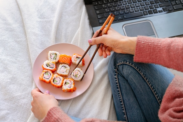 Sushi Rice Cooker Perfection: Easy Guide to Fluffy, Perfect Sushi Rice