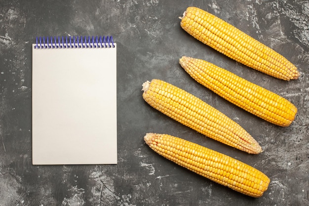 Corn <a href=https://www.tgkadee.com/Healthy-Meals/How-Long-to-Cook-Drumsticks-at--Degrees-Fahrenheit.html target=_blank class=infotextkey>cooking time</a>: The Ultimate Guide to Perfectly Cooked Corn