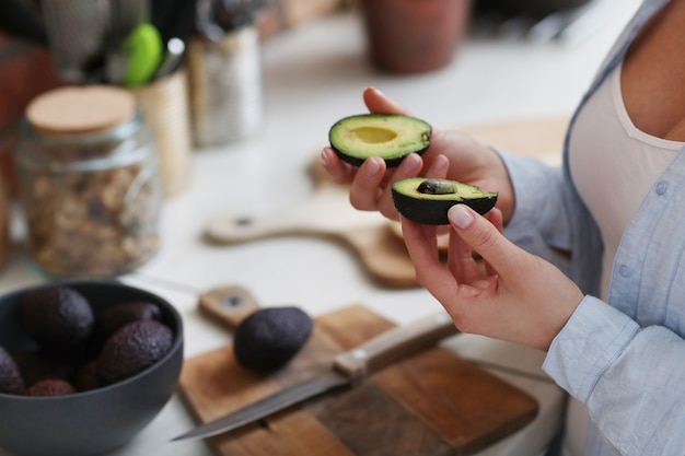 The Ultimate Guide to Cooking Avocado: From Basic to Beyond