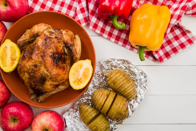 <a href=https://www.tgkadee.com/Healthy-Meals/Turkey-Cooking-Time-How-Long-to-Roast-a-Perfect-Bird.html target=_blank class=infotextkey>turkey cooking time</a>: How Long for a 10 lb Bird?