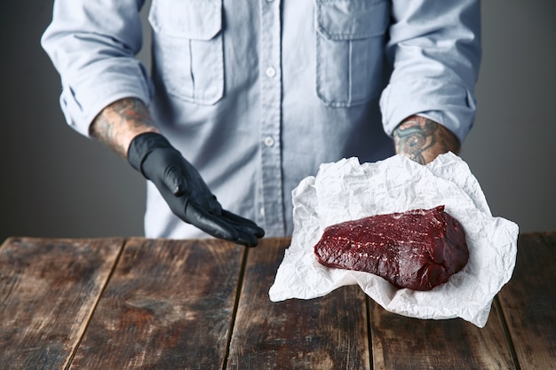 The Perfect Steak: A Beginner's Guide to Sizzling Success