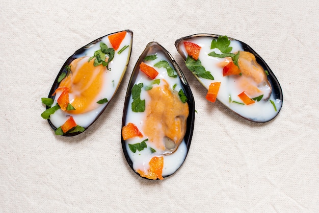 The Ultimate Guide to Cooking Clams: From Fresh to Flavorful