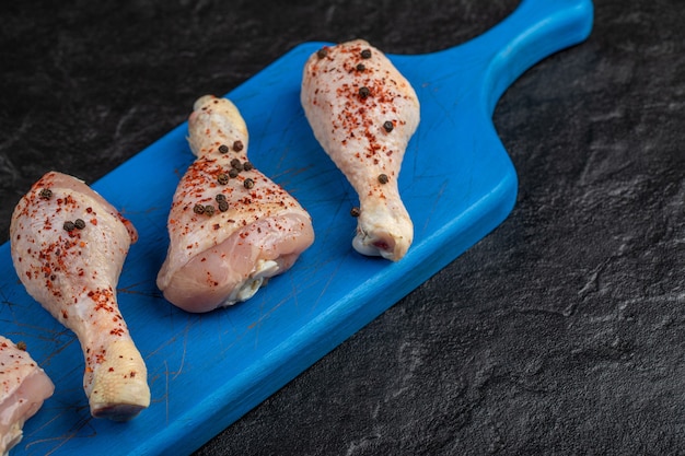 Chicken Thigh With Bone <a href=https://www.tgkadee.com/Healthy-Meals/How-Long-to-Cook-Drumsticks-at--Degrees-Fahrenheit.html target=_blank class=infotextkey>cooking time</a>: Perfect Guide