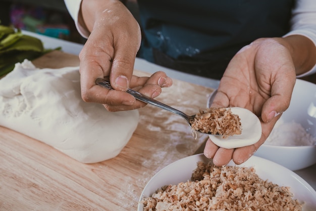 The Ultimate Guide to Stovetop Oatmeal: Perfect Every Time