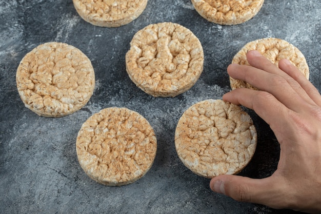 The Ultimate Guide to Cooking Rolled Oats: From Creamy Porridge to Delicious Baked Goods