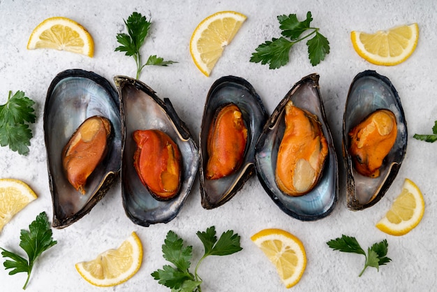 The Ultimate Guide to Cooking Frozen Mussels: From Frozen to Delicious