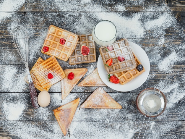 How Long to Cook Waffles in a Waffle Maker: The Perfect Golden Brown