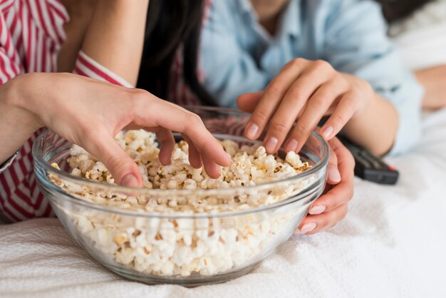 The Perfect Popcorn: Mastering Your Popcorn Maker