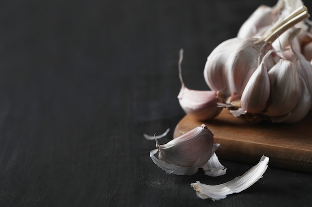 The Ultimate Guide to Cooking Garlic: From Roasting to Mincing