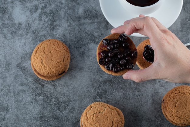 The Ultimate Guide to Baking Perfect Chocolate Chip Cookies