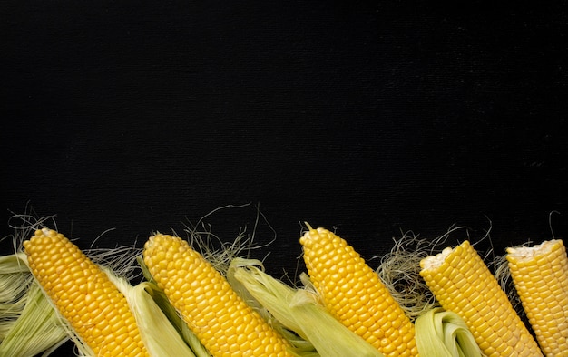 How Long to <a href=https://www.tgkadee.com/Cooking-Tips/Corn-on-the-Cob-The-Ultimate-Guide-to-Perfect-Grilled-Boiled-and-More.html target=_blank class=infotextkey>cook corn</a> on the Cob: Perfect <a href=https://www.tgkadee.com/Healthy-Meals/Perfect-Soft-Boiled-Egg-Timing-Guide-for-the-Ideal-Yolk.html target=_blank class=infotextkey>timing guide</a>