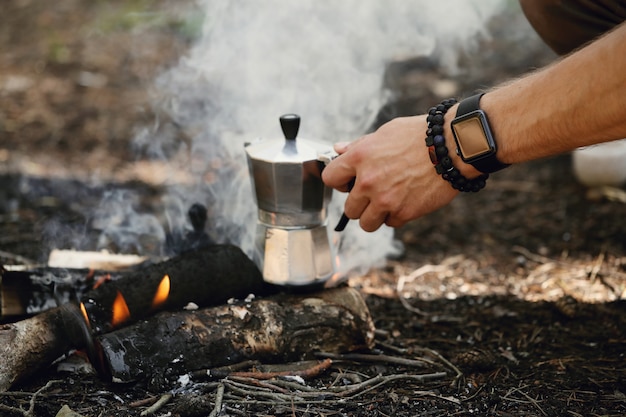 Mastering Charcoal Cooking: Techniques and Recipes for Delicious Grilling