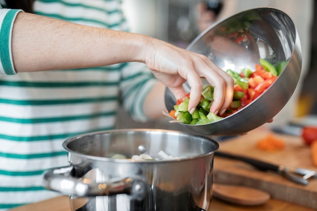 Mastering the Art of Cooking with Stainless Steel Pans