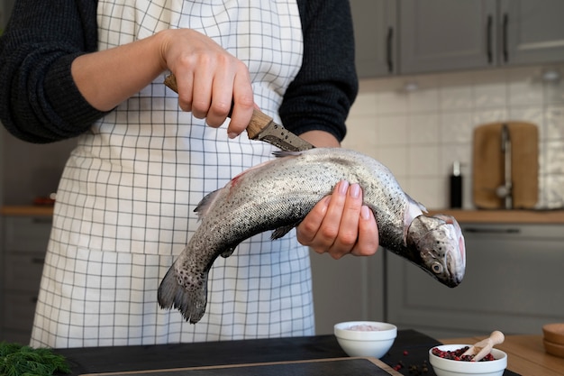 Fish <a href=https://www.tgkadee.com/Healthy-Meals/Master-the-Kitchen-Essential-Cooking-Techniques-and-Recipes.html target=_blank class=infotextkey>cooking guide</a>:  Simple Recipes for Delicious Meals