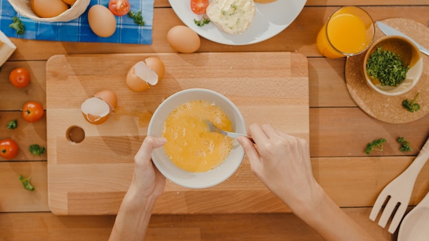 Easy Egg Drop Soup Recipe: Perfect for Beginners