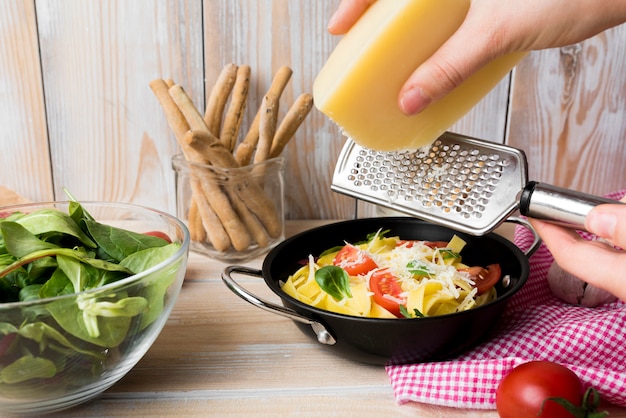 Mastering the Art of Cooking with Stainless Steel Pans