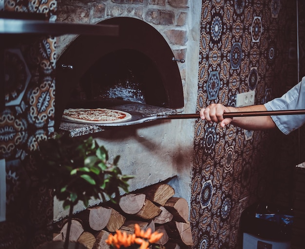 Pizza Perfection: The Ultimate Guide to Cooking on a Stone