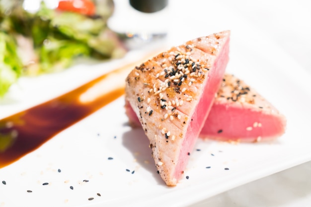 The Ultimate Guide to Cooking Raw Tuna: From Sushi to Sashimi