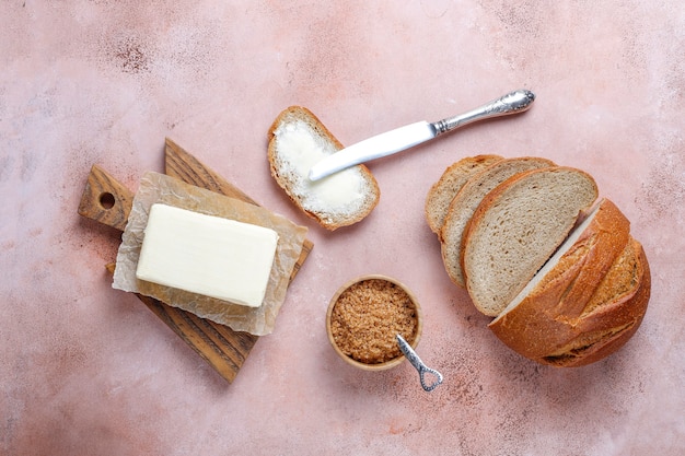 The Ultimate Guide to Baking Fluffy White Bread at Home