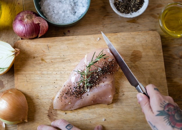 The Ultimate Guide to Cooking Perfect Boneless, Skinless Chicken Breast