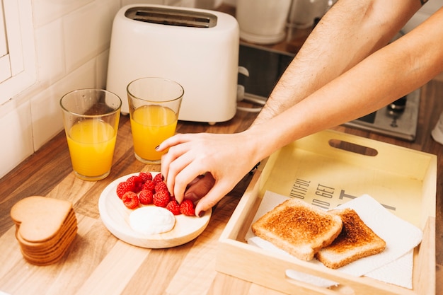 Oven Toast: Crispy, Golden Perfection - Easy Guide