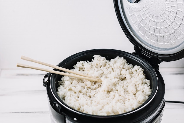 How to Cook Minute Rice Perfectly on the Stovetop