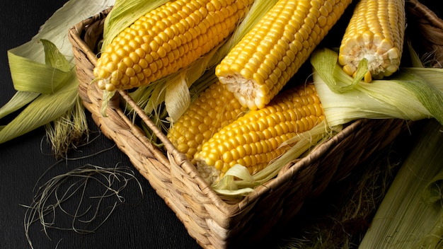 How to Grill <a href=https://www.tgkadee.com/Healthy-Meals/Corn-on-the-Cob-The-Ultimate-Guide-to-Perfectly-Cooked-Ears.html target=_blank class=infotextkey>corn on the cob</a> (Perfectly Every Time!)