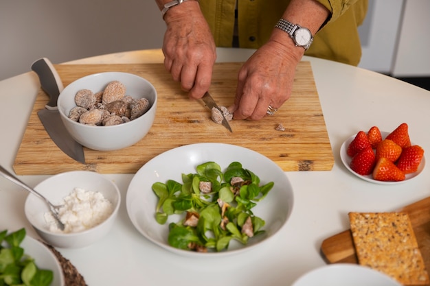 How Long to Cook Stuffing: Perfect Thanksgiving Side Dish