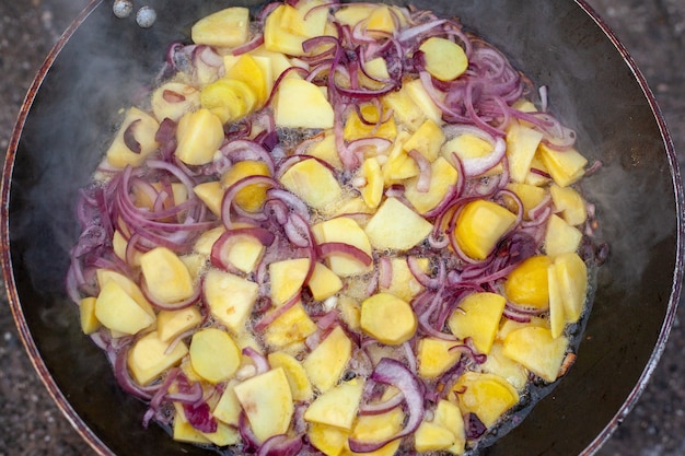 The Ultimate Guide to Stovetop Potato Cooking: From Crispy Fries to Creamy Mashed Potatoes