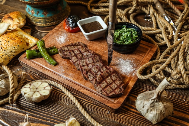 <a href=https://www.tgkadee.com/Recipes/The-Ultimate-Guide-to-Perfect-Oven-Baked-Steak.html target=_blank class=infotextkey>steak <a href=https://www.tgkadee.com/Healthy-Meals/How-Long-to-Cook-Drumsticks-at--Degrees-Fahrenheit.html target=_blank class=infotextkey>cooking time</a></a>: Medium-Rare Perfection