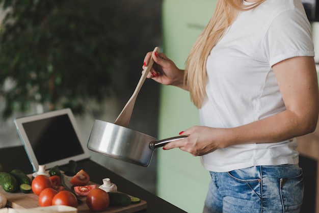 Stainless Steel Cooking Mastery: Tips and Tricks for the Perfect Dish