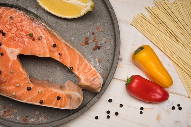 Best Oven Temperature for <a href=https://www.tgkadee.com/Healthy-Meals/How-Long-to-Cook-Salmon-Filet-to-Perfection-The-Ultimate-Guide.html target=_blank class=infotextkey>perfect salmon</a>